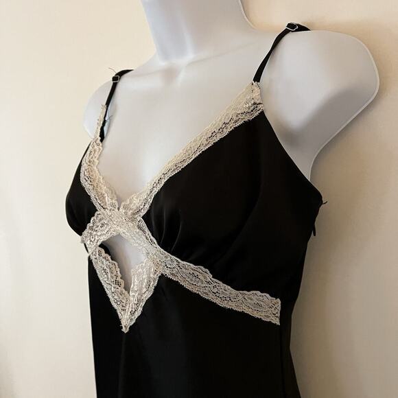 Forever 21 Slip‎ Dress Womens Medium Black Satin Cut Out White Lace Sexy Glam - Picture 5 of 14